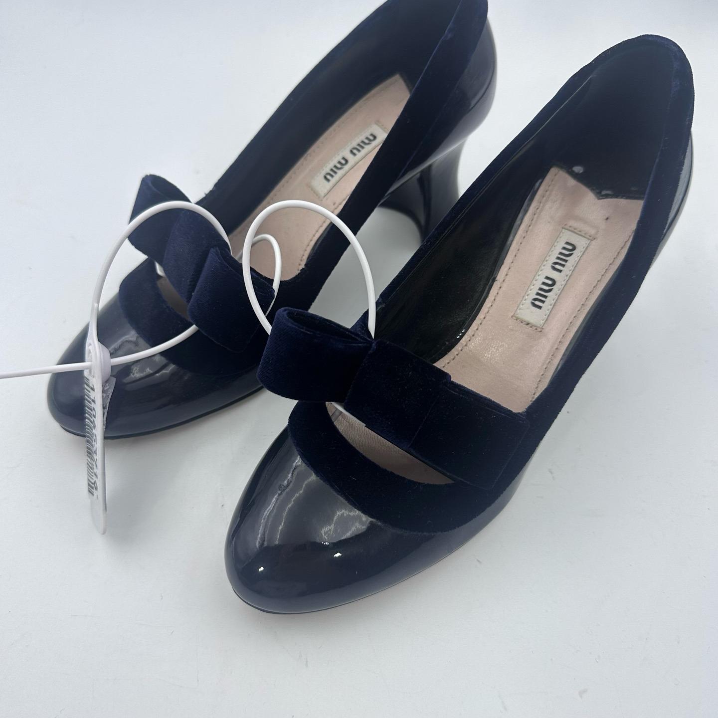 95新 MIU MIU/缪缪 36.5码/miumiu缪缪天鹅绒高跟鞋/无盒/