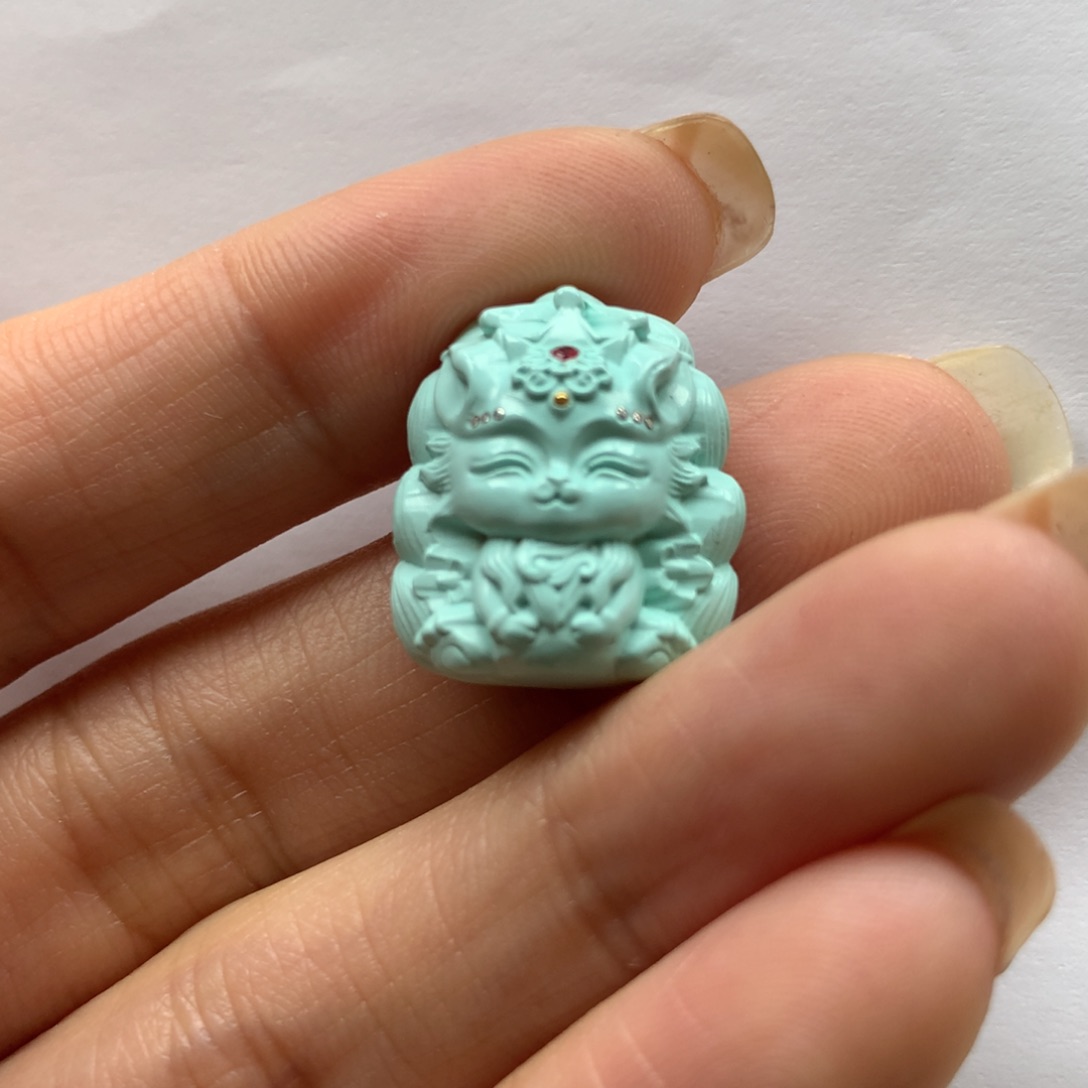 绿松石配饰未镶嵌