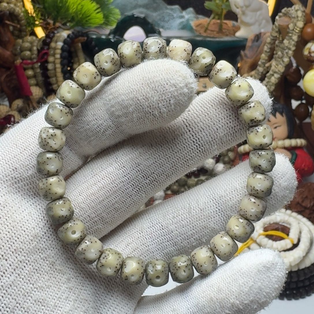 星月菩提手串6号车尺寸8.7石玉无相单圈