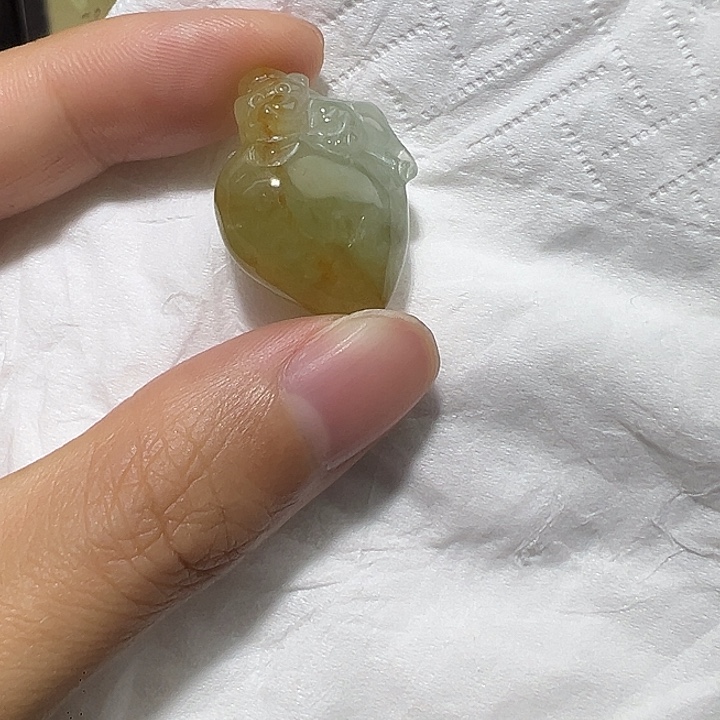 翡翠未镶嵌吊坠(不含链)寿桃