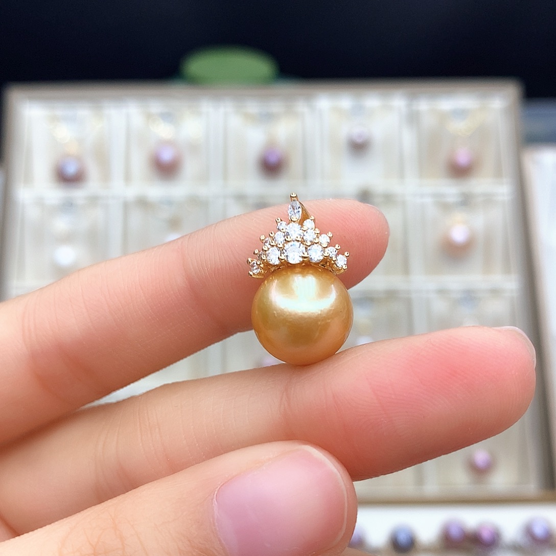 淡水珍珠颈饰合金