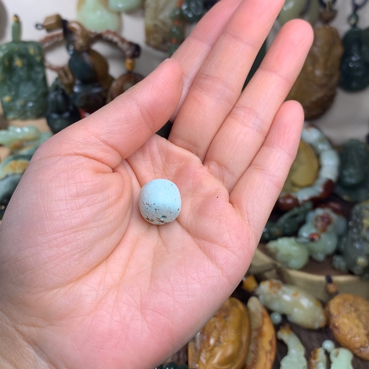 岫岩河磨玉（透闪石质玉）配饰未镶嵌虚**生