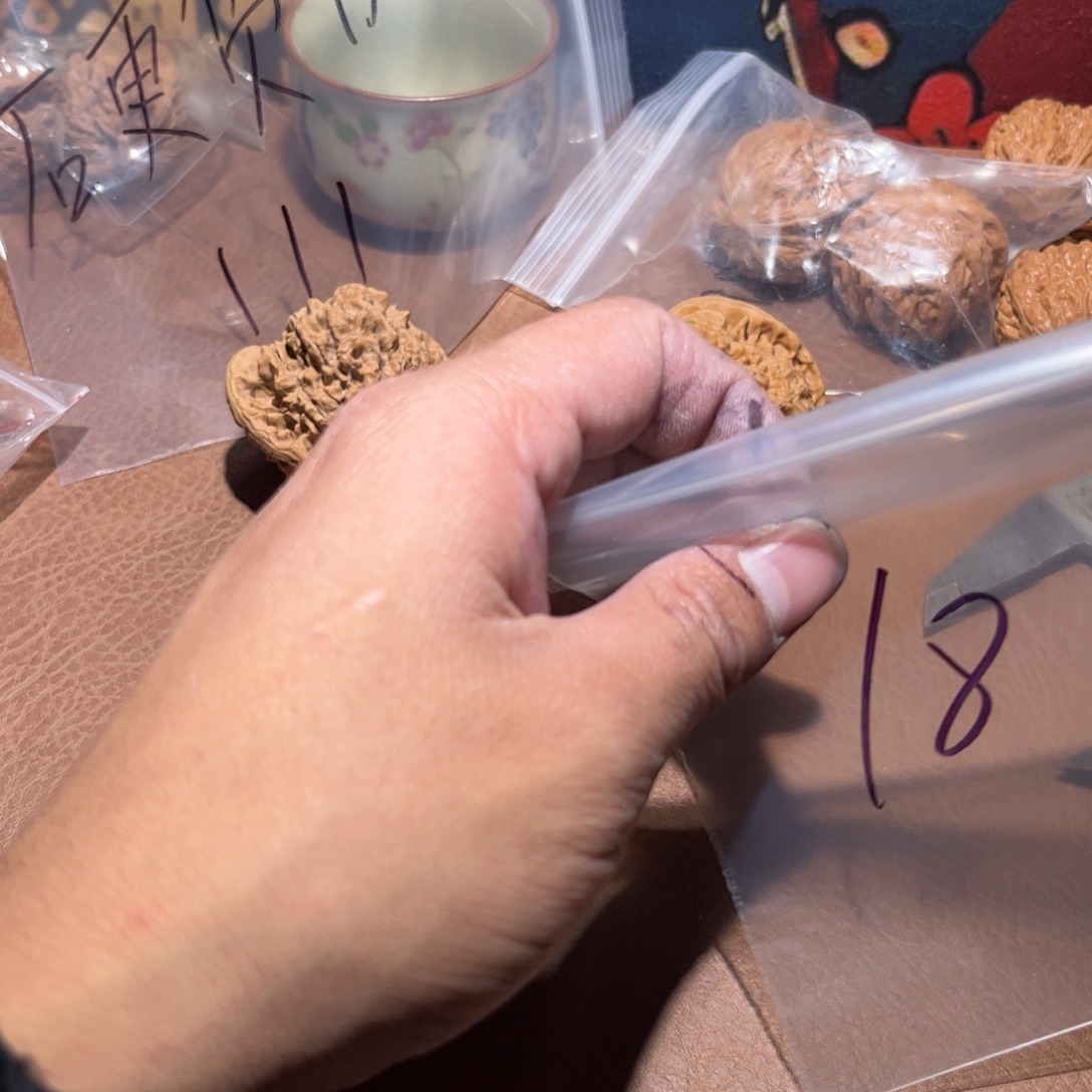 9***人核桃手串/手链绣球哈哈