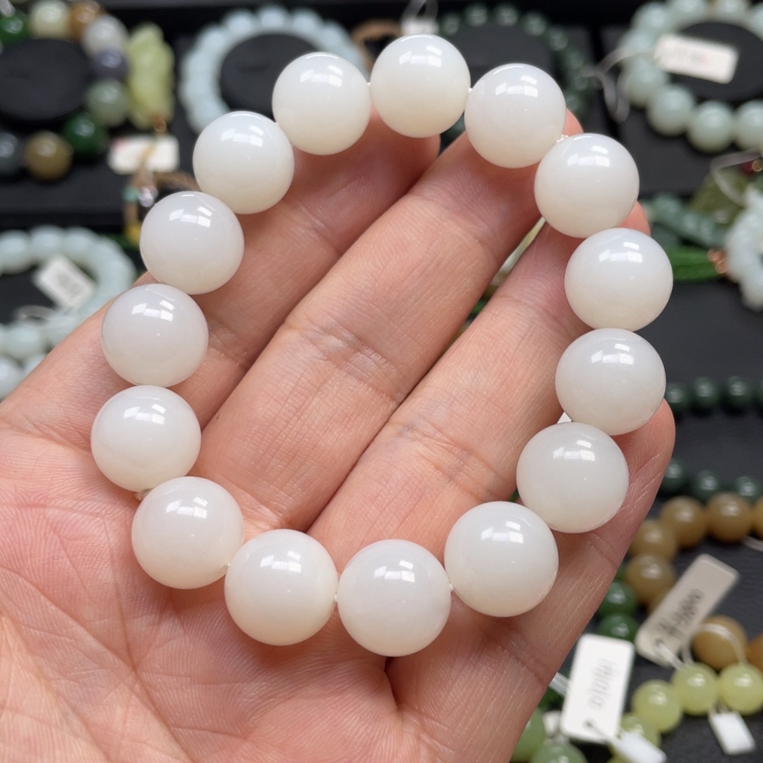 忠***人和田玉未镶嵌手链14