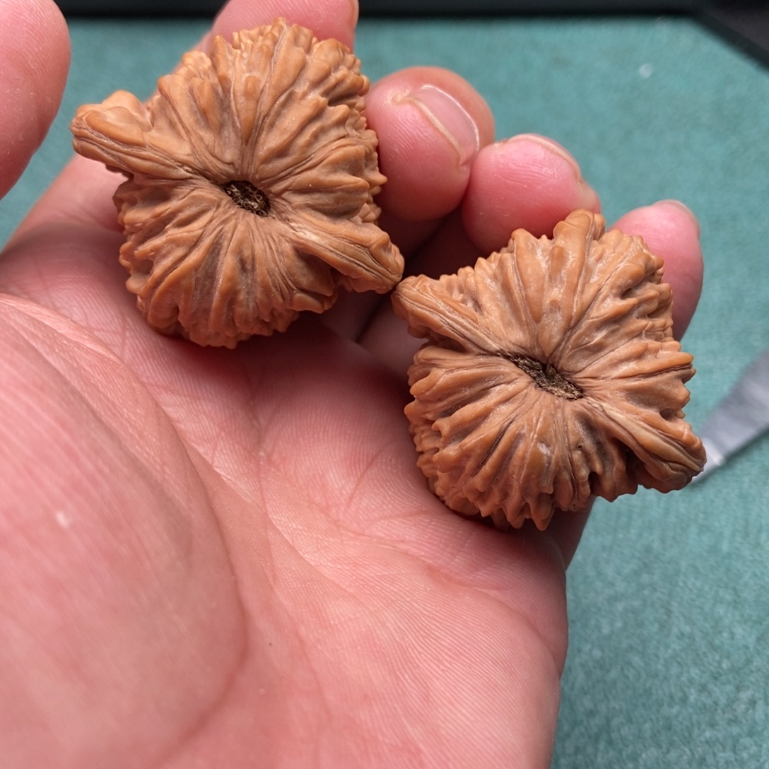 吊坠文玩核桃四座楼