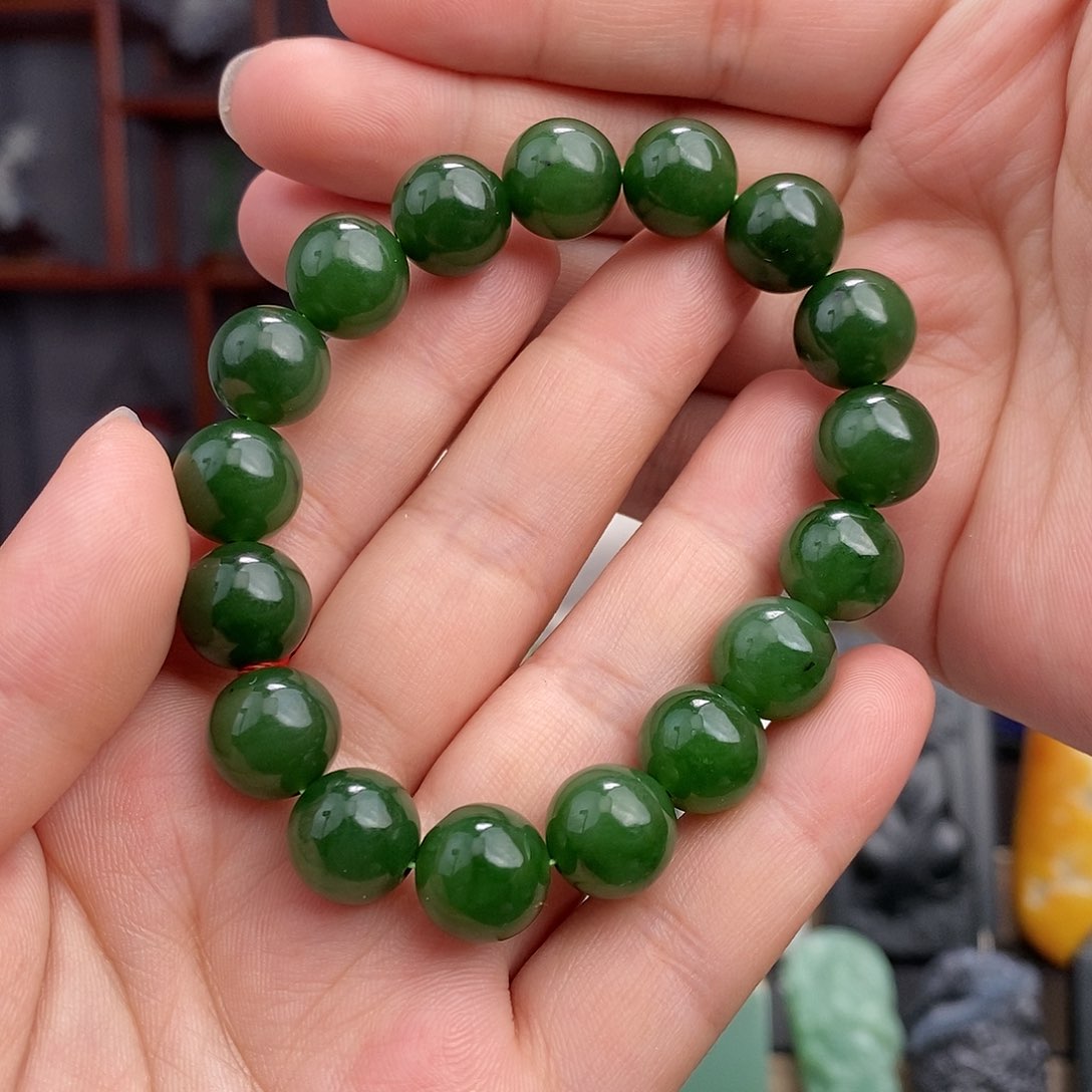 和田玉挂件未镶嵌12