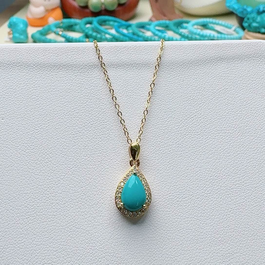 传***刘绿松石未镶嵌高瓷绿水滴吊坠