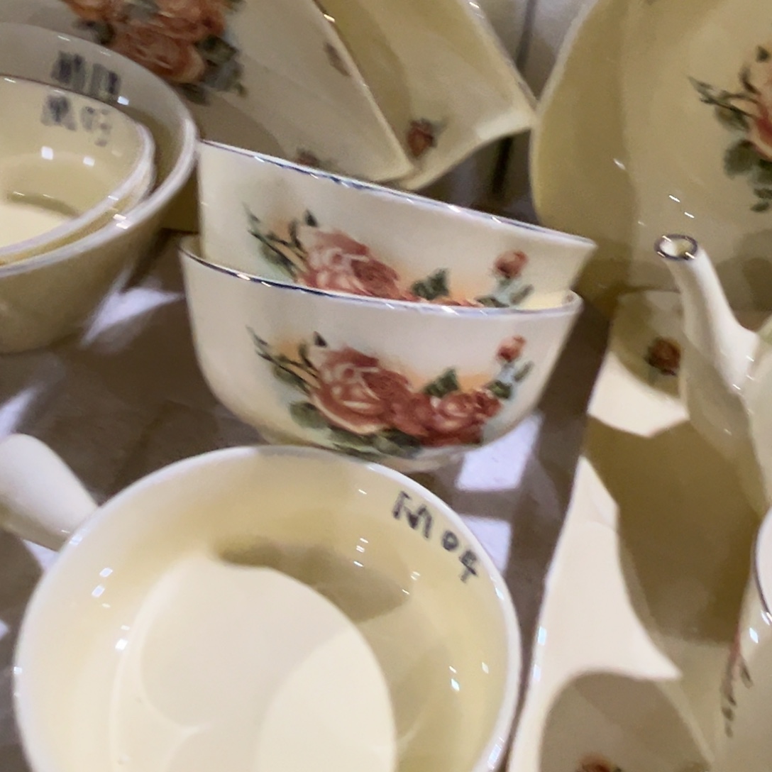 星博汇陶瓷有限公司2个