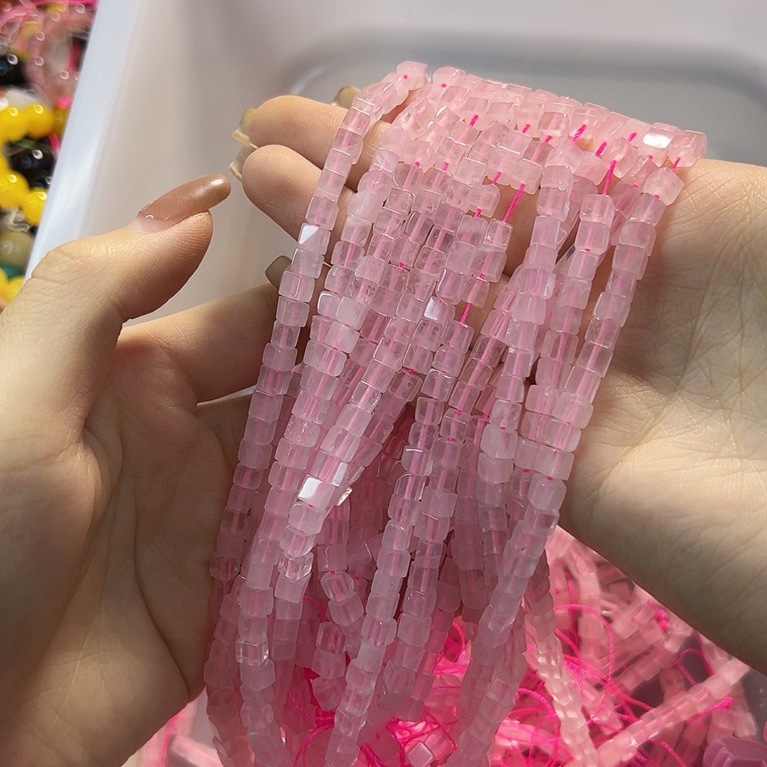 玛瑙/玉髓未镶嵌珠宝半成品粉水方糖卡4一条