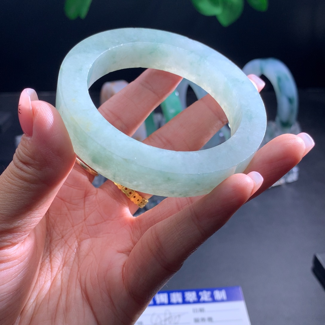 定制翡翠翡翠手镯未镶嵌