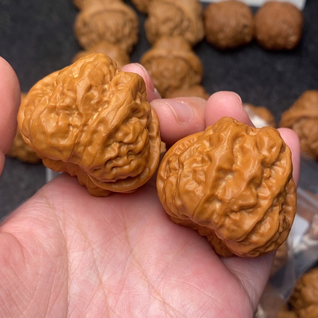 文玩核桃把件夜**兰蛤蟆40