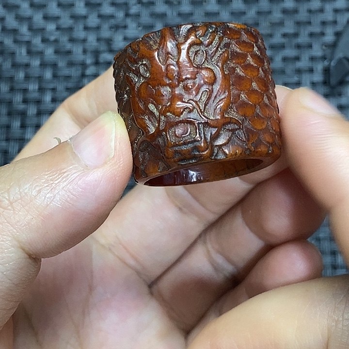 吊坠滴血莲花菩提