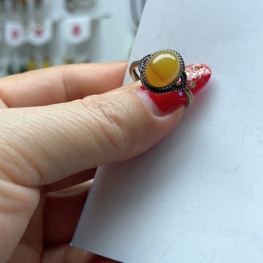 蛇纹石玉戒指未镶嵌