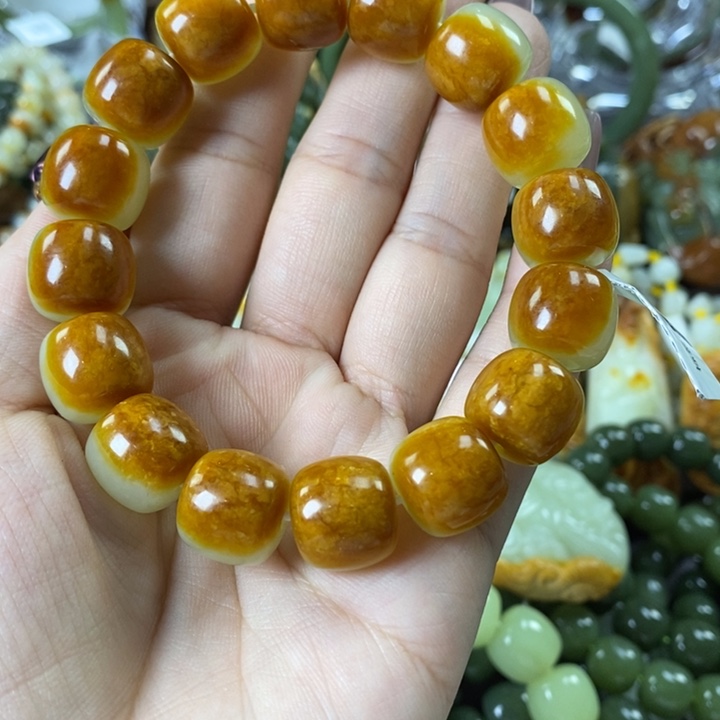 透闪石质玉手串未镶嵌美****商