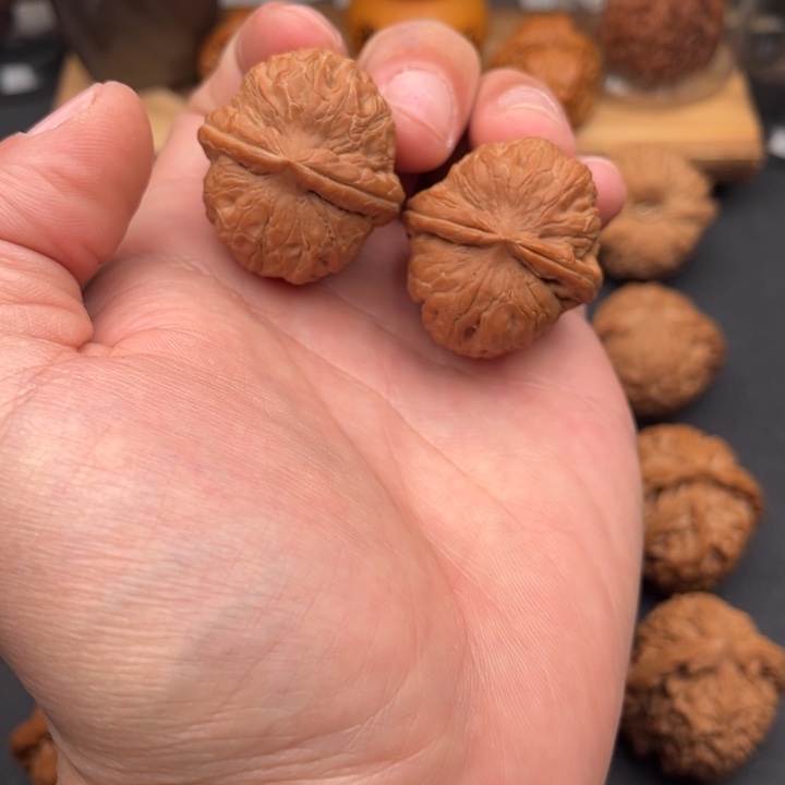 文玩核桃把件元宝34