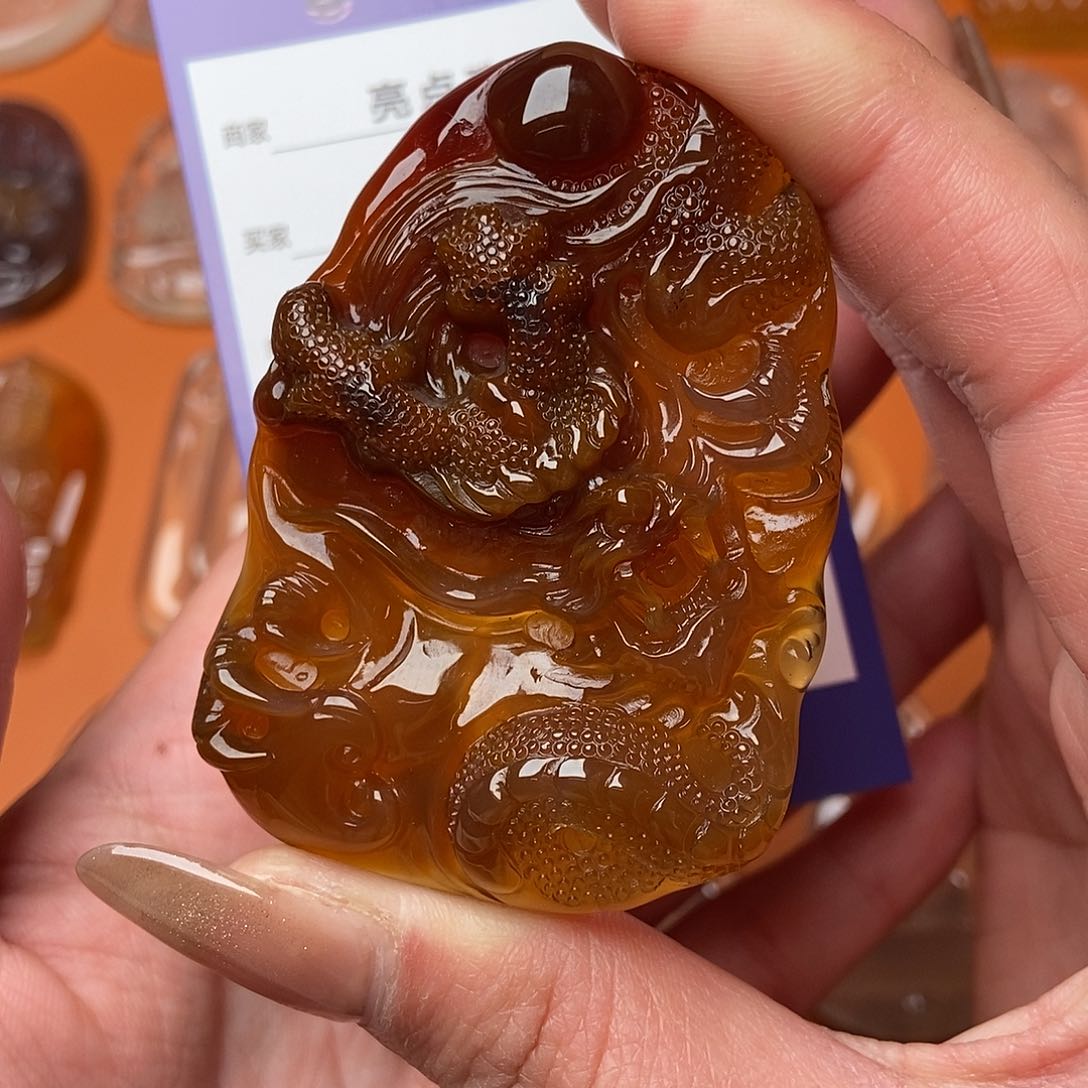 玛瑙/玉髓颈饰未镶嵌