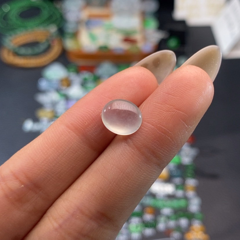 【闪购商品】翡翠挂件未镶嵌蛋