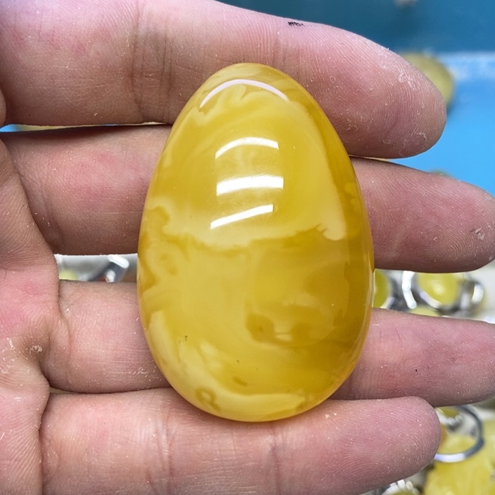 蜜蜡裸石未镶嵌吊坠