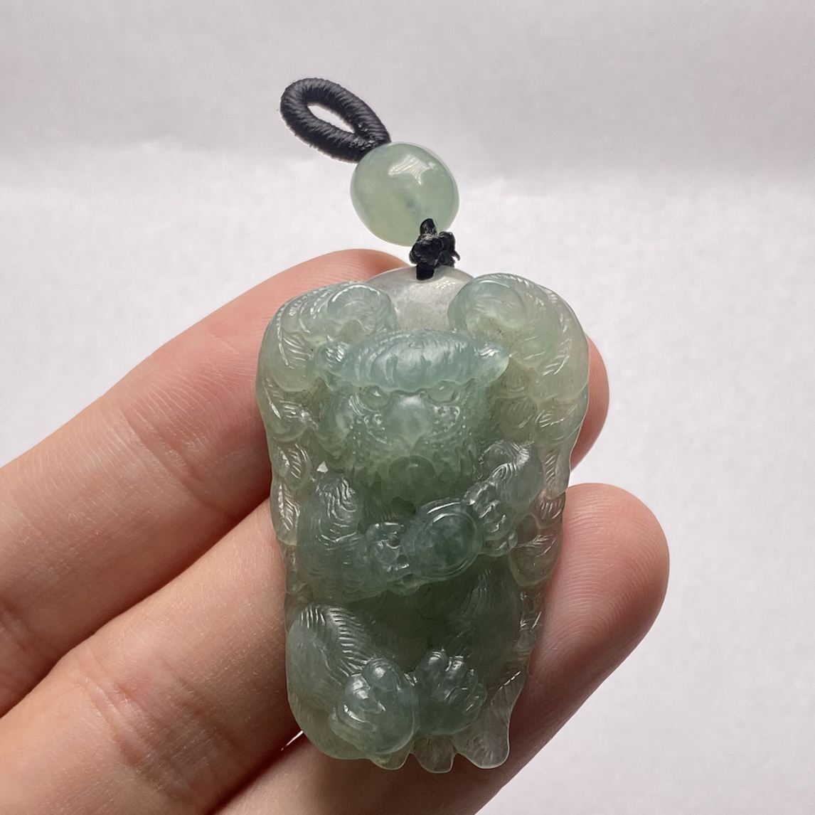 天然翡翠吊坠挂件飞天老虎