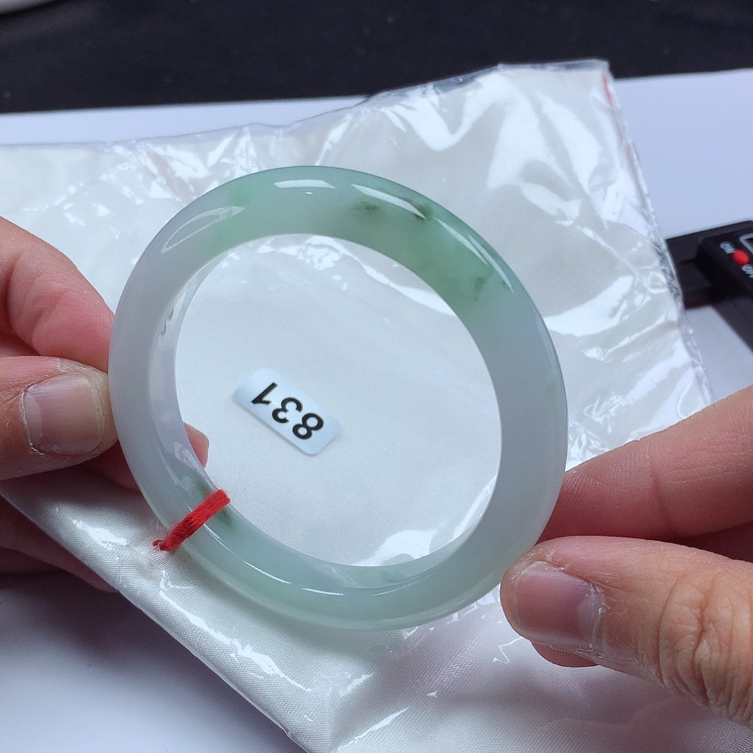 翡翠手镯未镶嵌55正圈