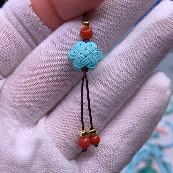 绿松石配饰未镶嵌