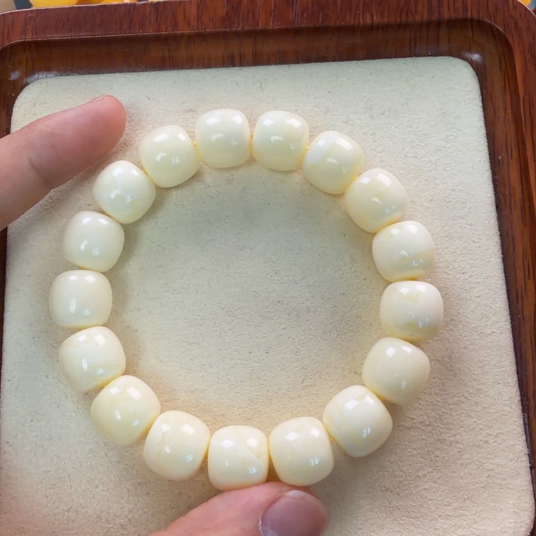 琥珀未镶嵌珠宝奇石13mm同料