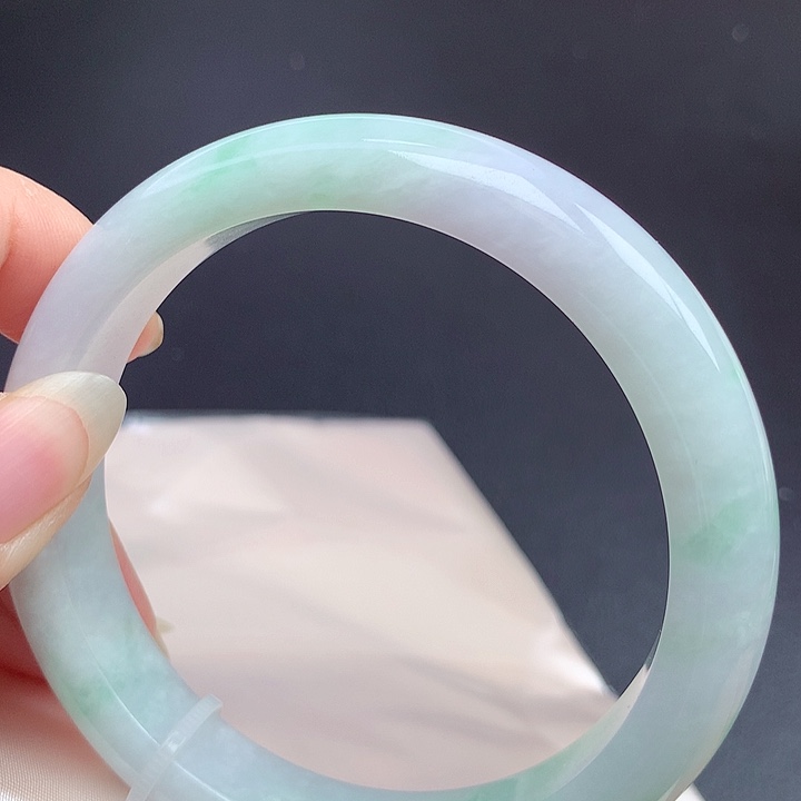 翡翠未镶嵌手镯62.2圈口