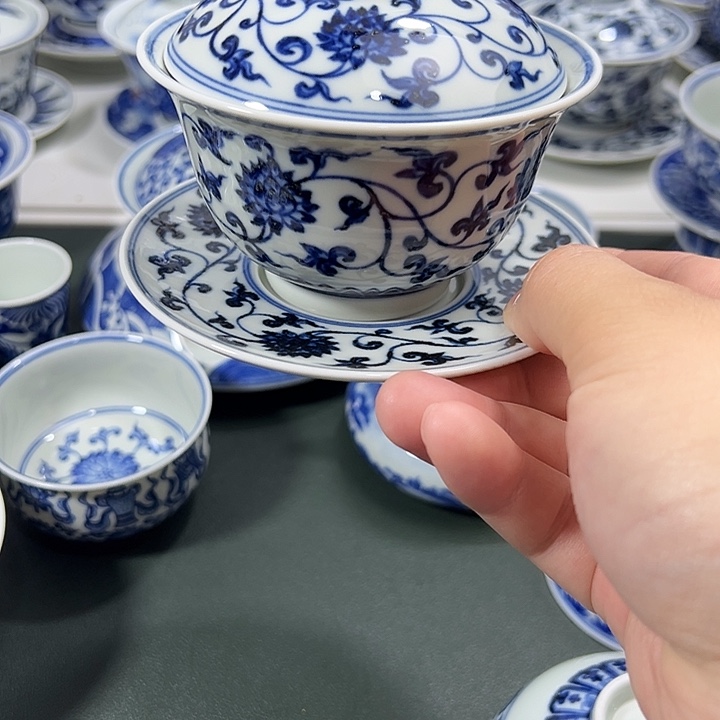 ****！微瑕柴窑三才缠枝莲