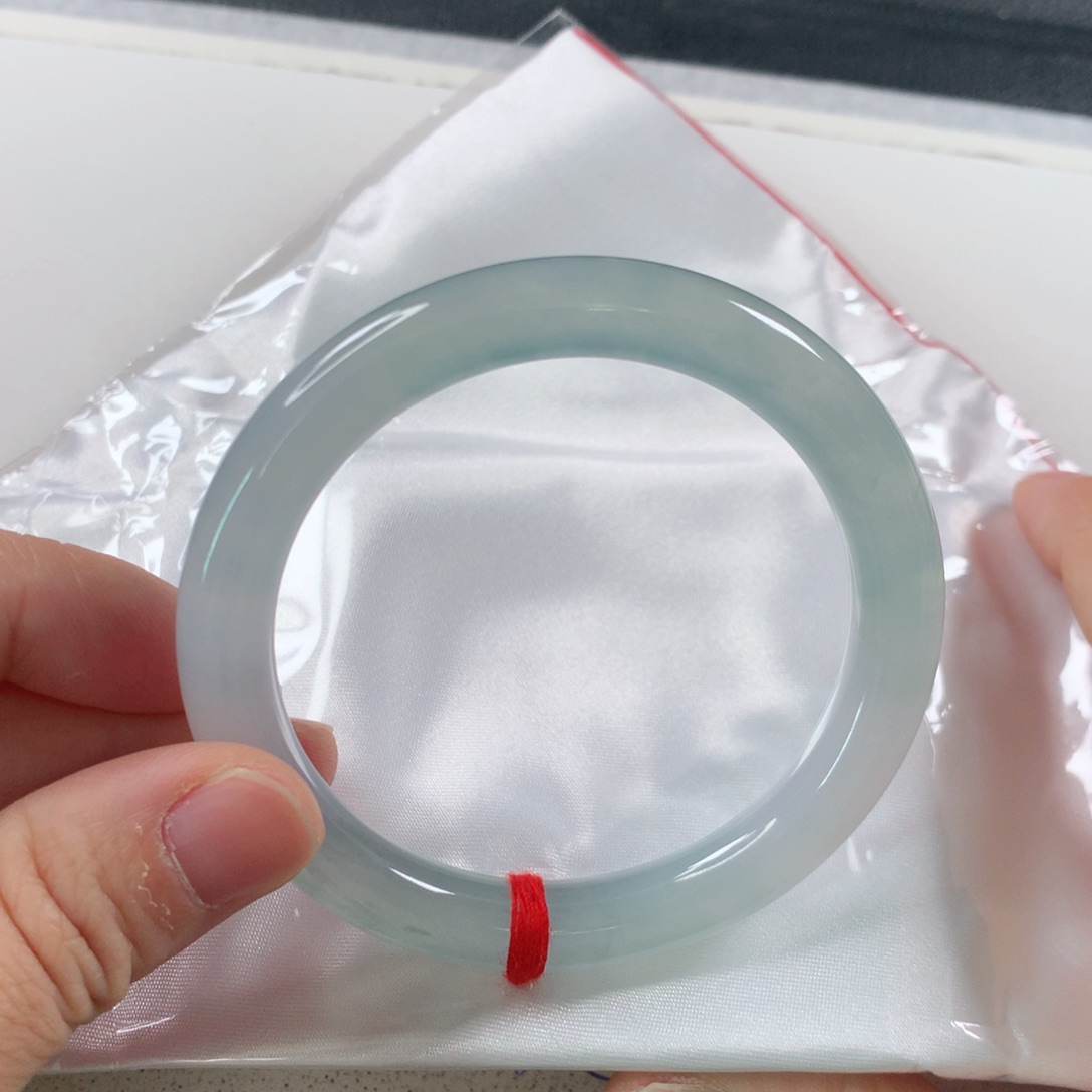 未镶嵌手镯（圆镯）翡翠 需包容裂纹236