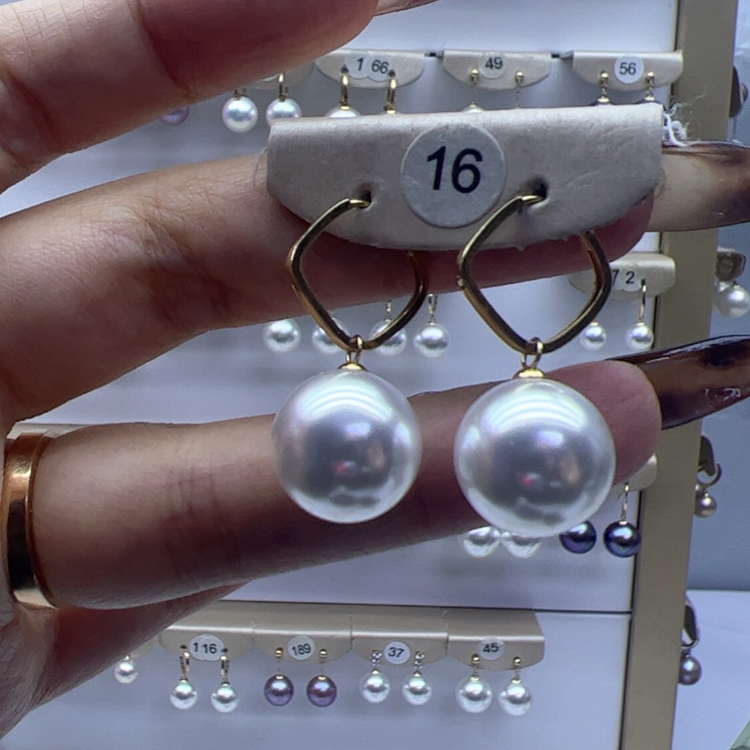淡水珍珠耳饰18K金镶嵌