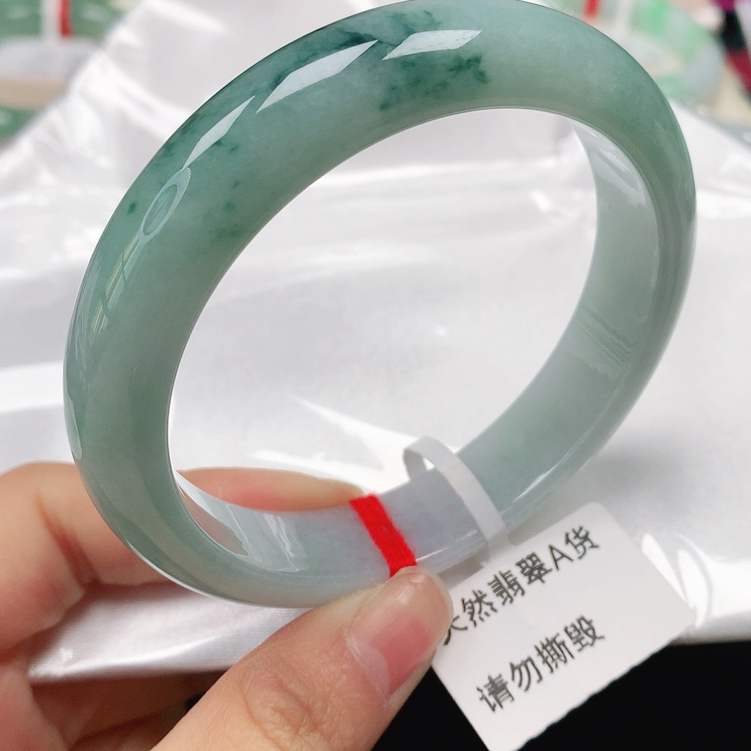翡翠手镯未镶嵌天然翡翠手镯58.5