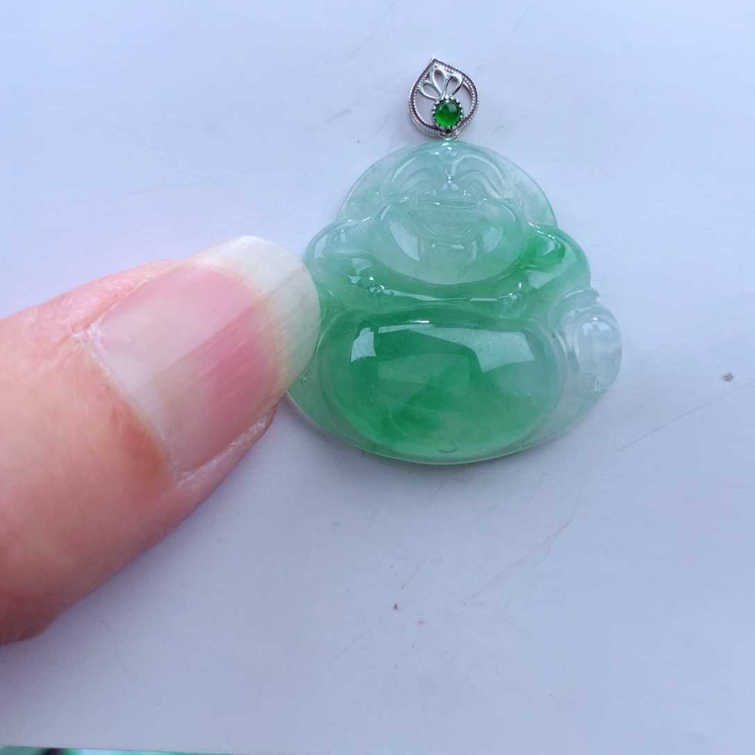 翡翠吊坠(不含链)18K金镶嵌