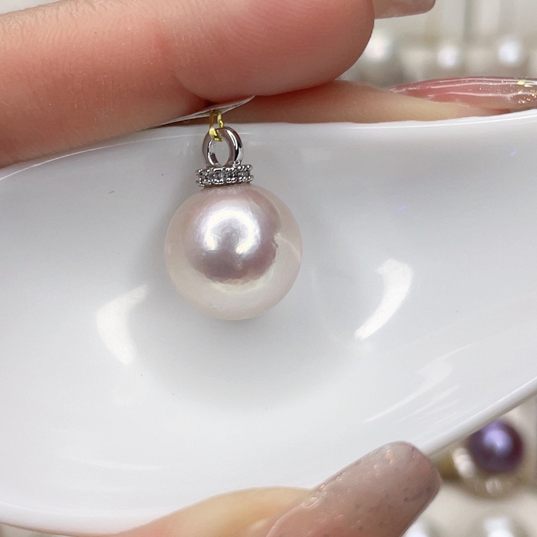 淡水珍珠吊坠(赠链)未镶嵌
