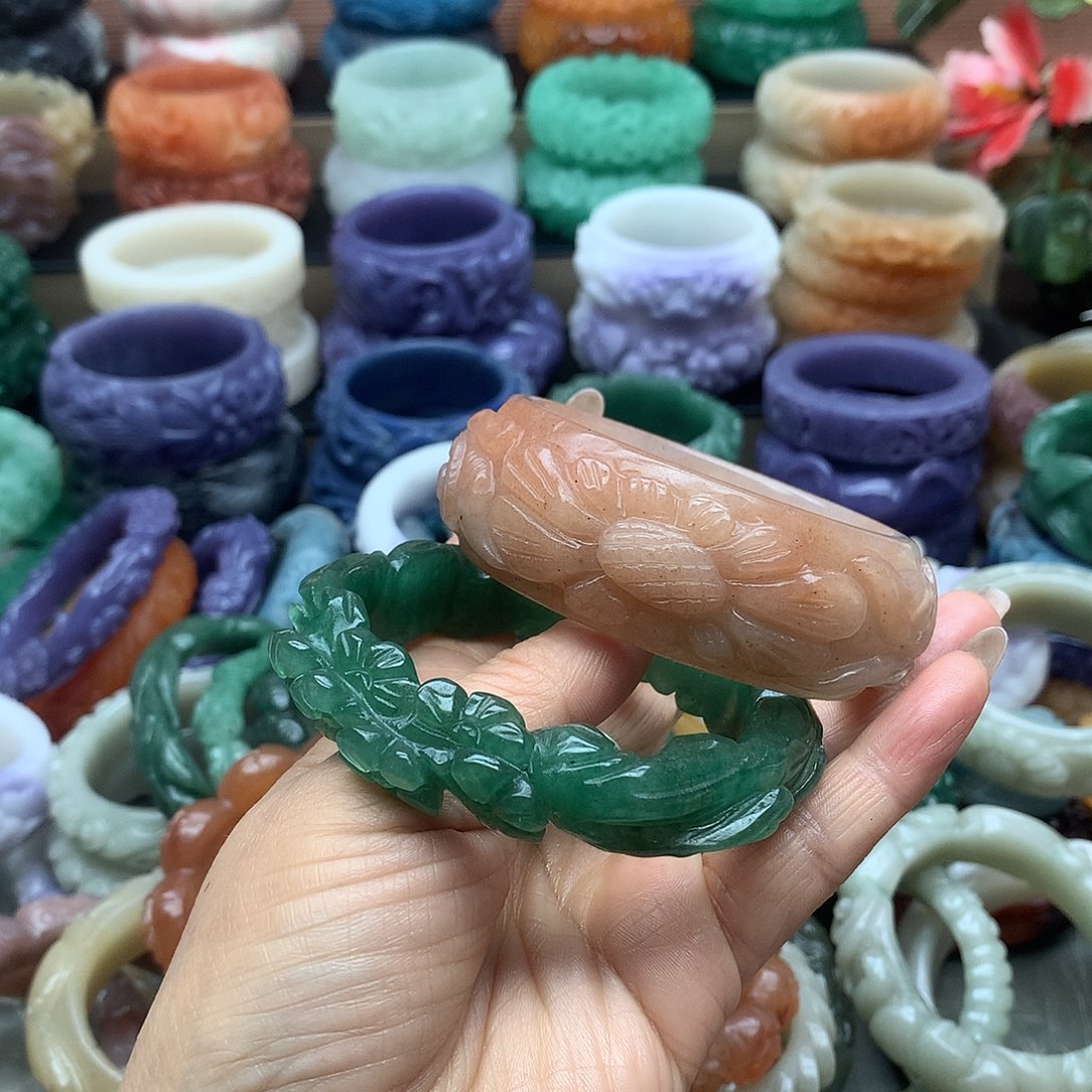 毛衣链未镶嵌石英质玉