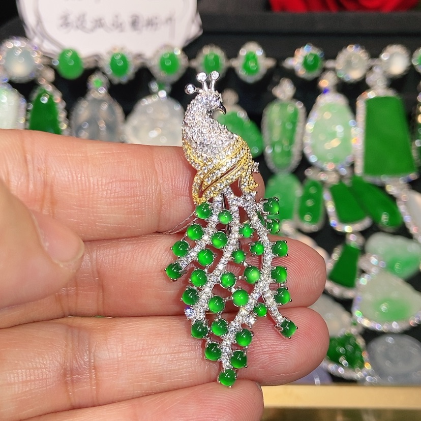 【闪购商品】颈饰未镶嵌翡翠天然翡翠