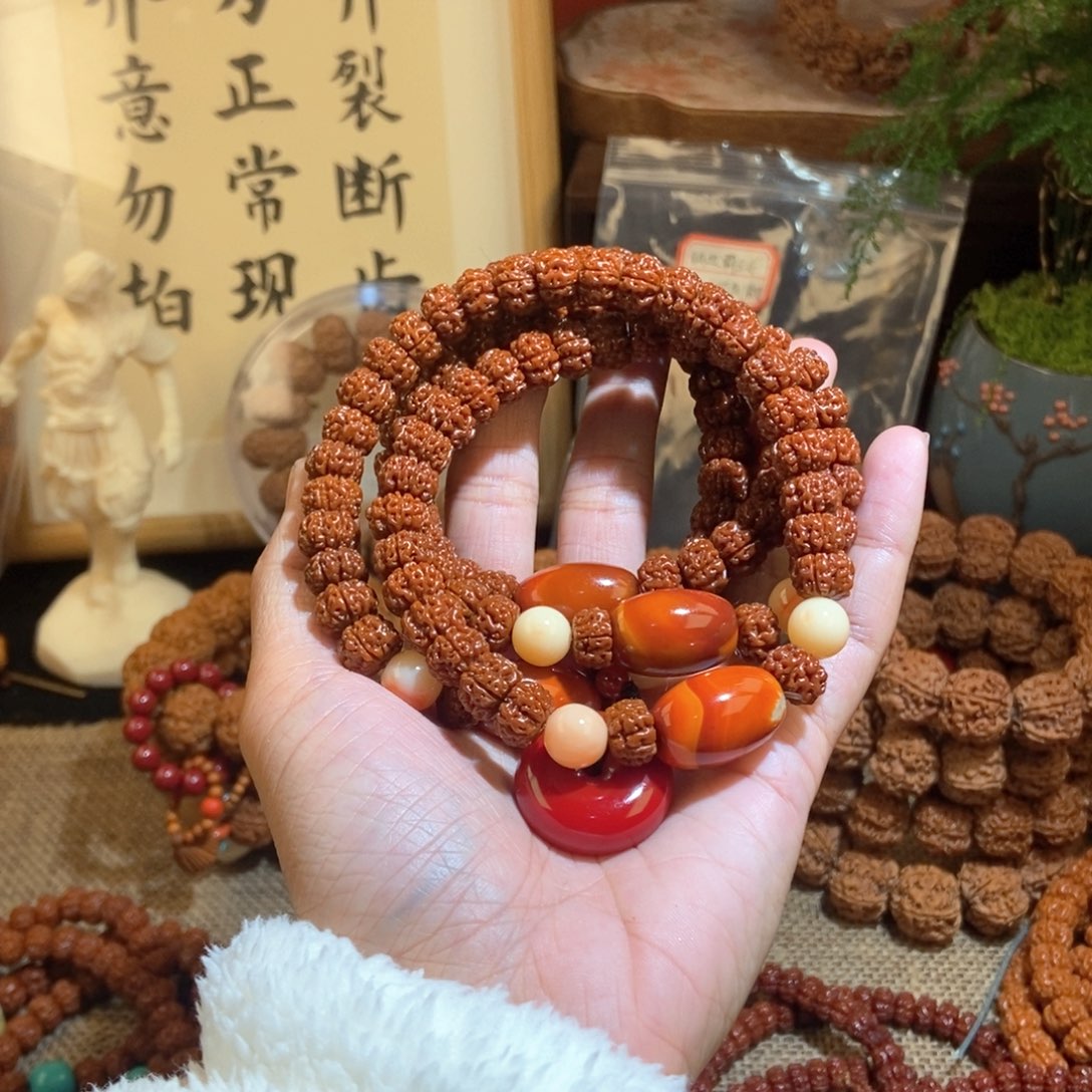 金刚菩提吊坠一**尘10玉化雕刻108平安扣款