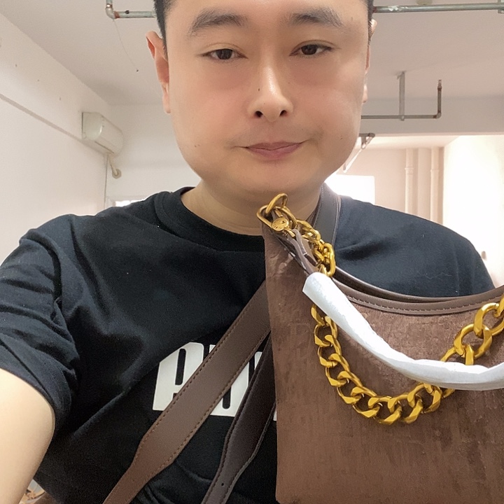 蚕丝黄牛皮（革）麂皮（革）