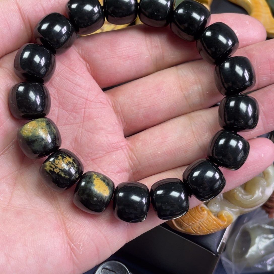 岫岩河磨玉（透闪石质玉）手链未镶嵌星****2