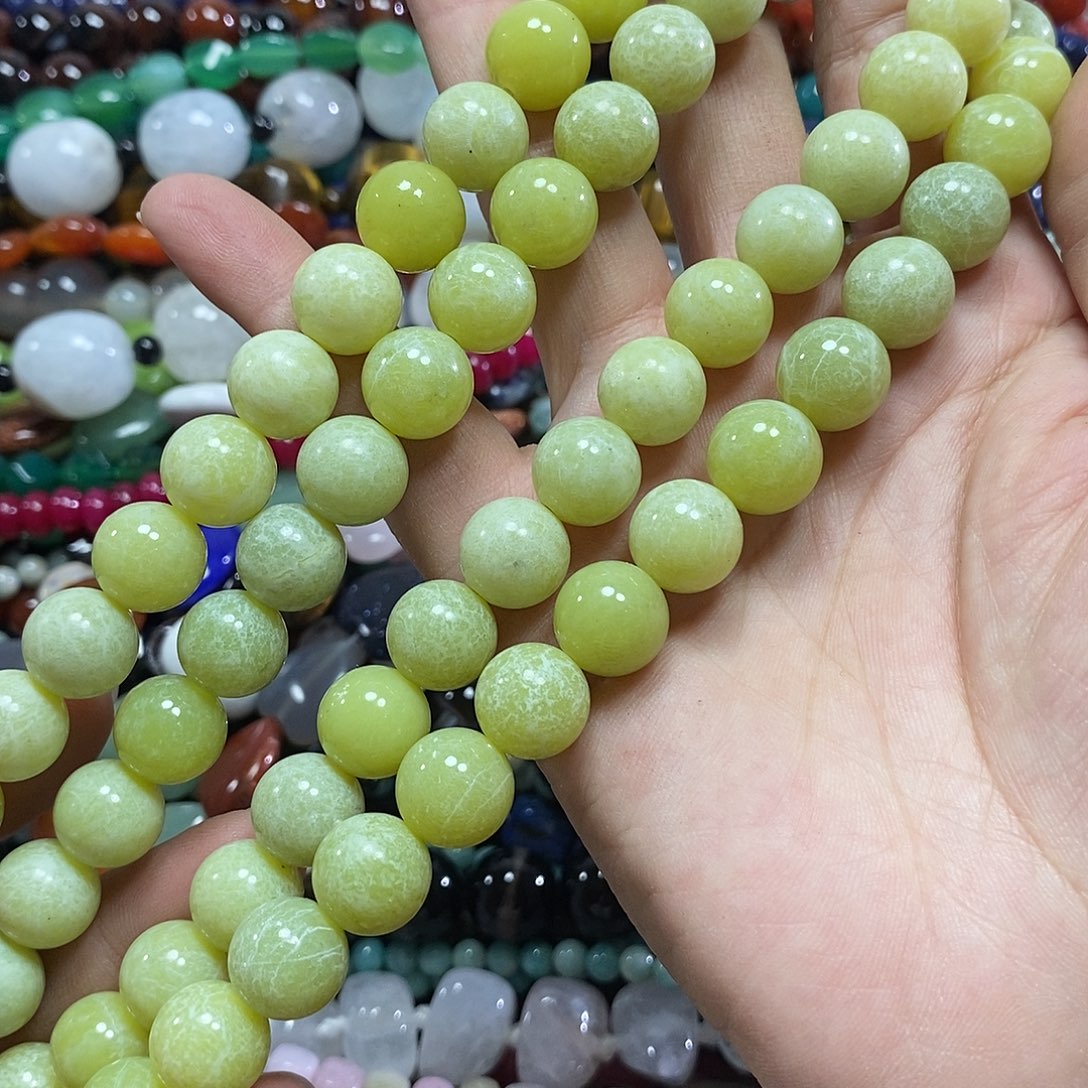 玛瑙/玉髓未镶嵌珠宝半成品岫玉一条卡12mm