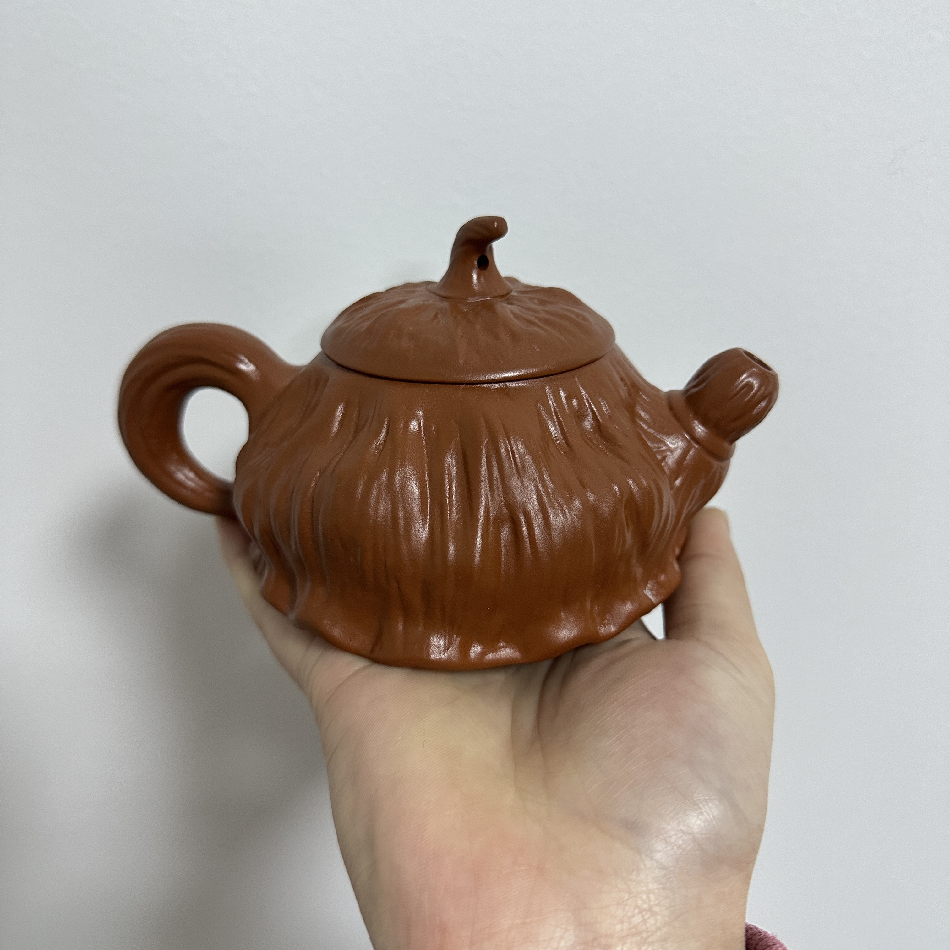 朱泥紫砂仿生壶（莲子莲花）