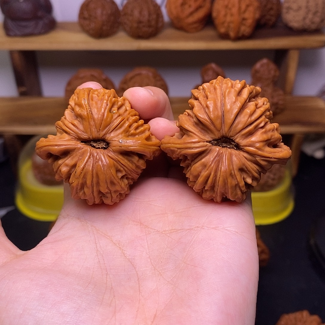 用***0文玩核桃吊坠篓子福利