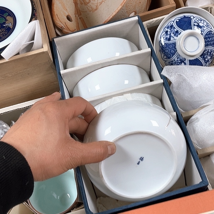 瓷片018 一人直播，看品直播间说序号4个