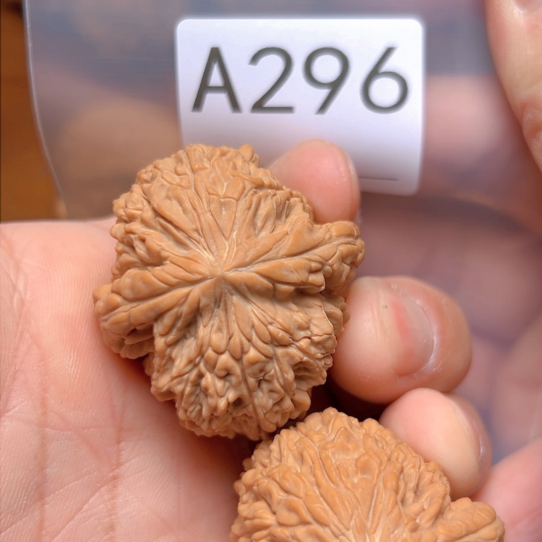 文玩核桃吊坠39➕暴雪