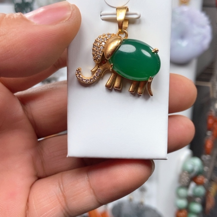 【闪购商品】玛瑙/玉髓颈饰银S925镶嵌吊坠