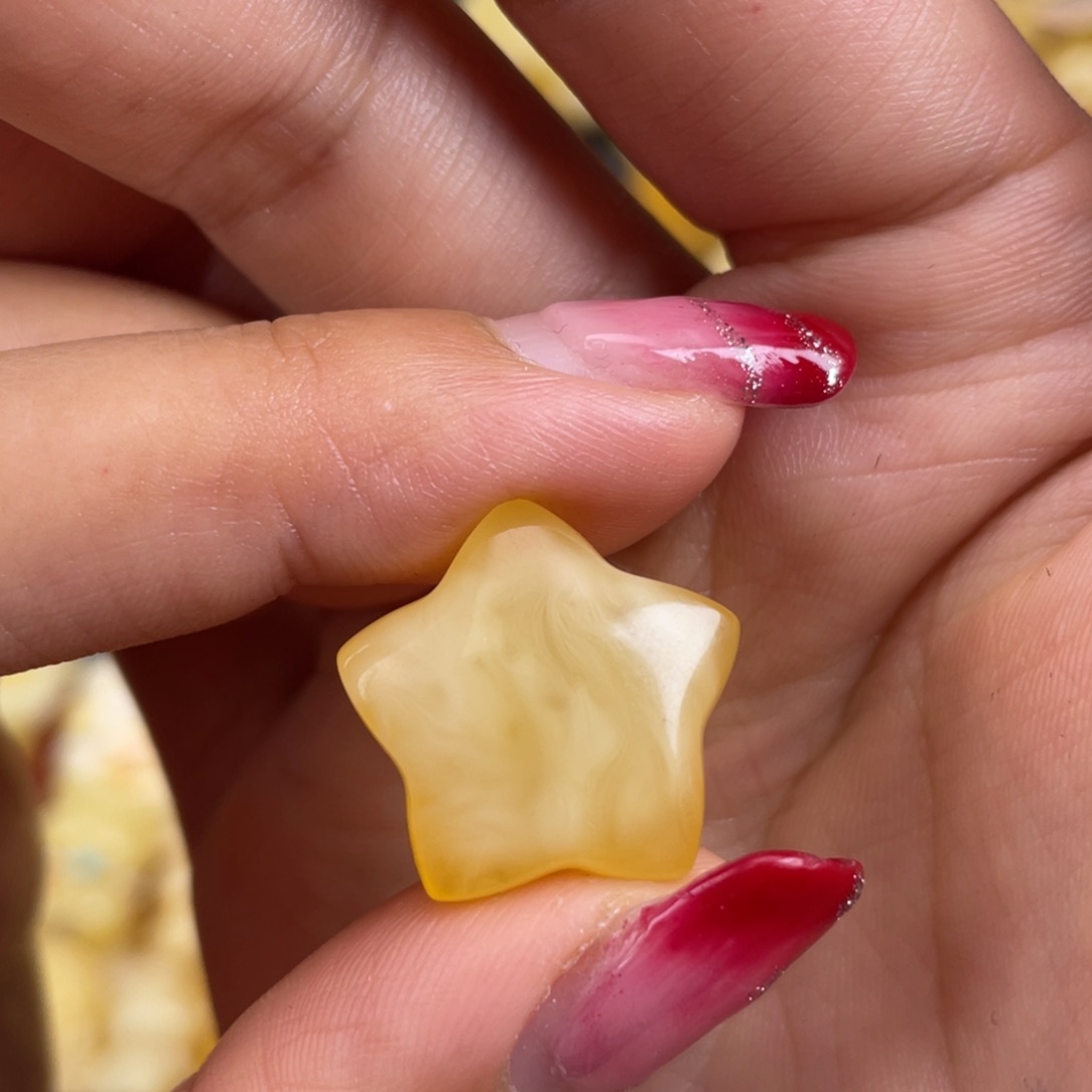 琥珀裸石未镶嵌蜜蜡