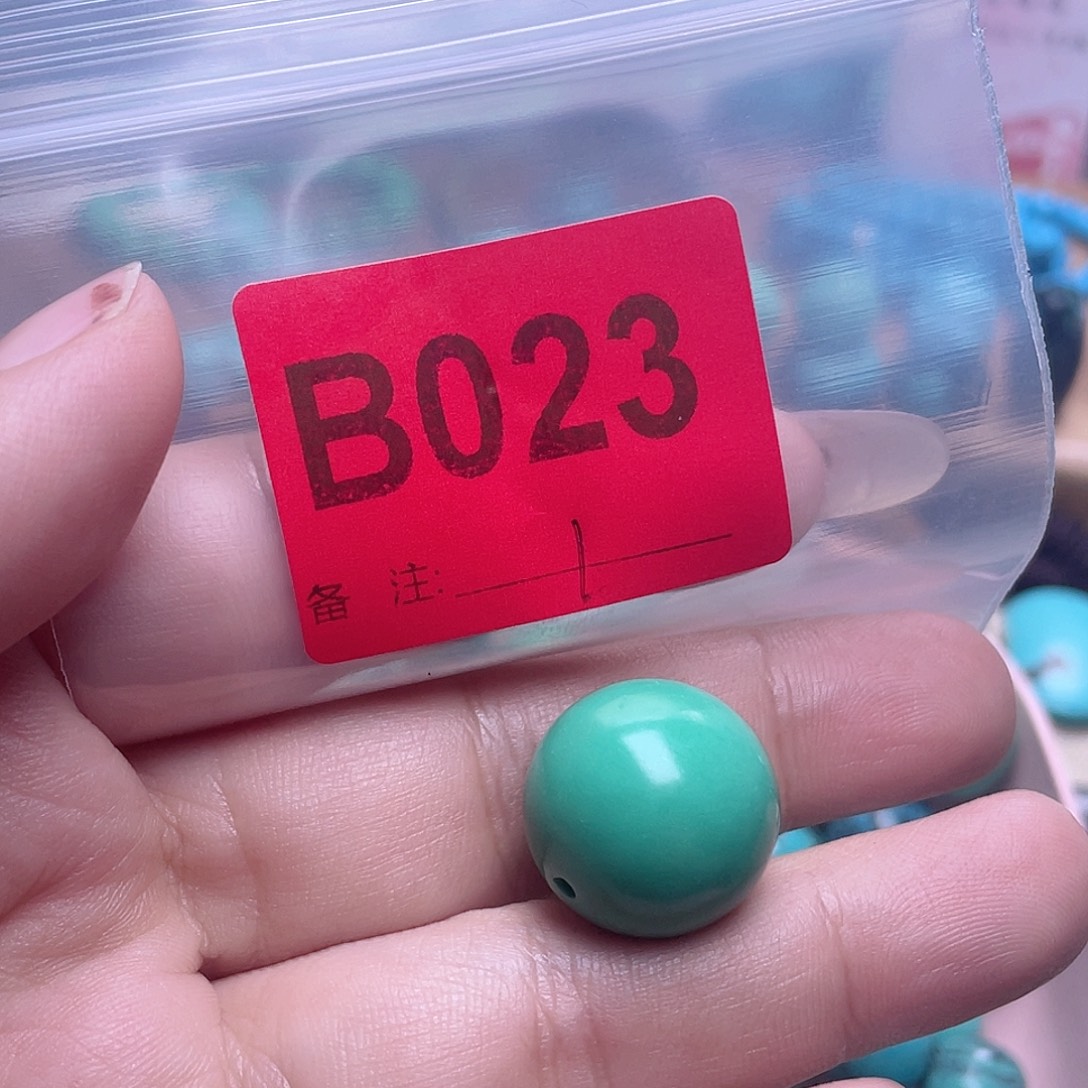 来***克十堰原生态绿石头手工特色配饰