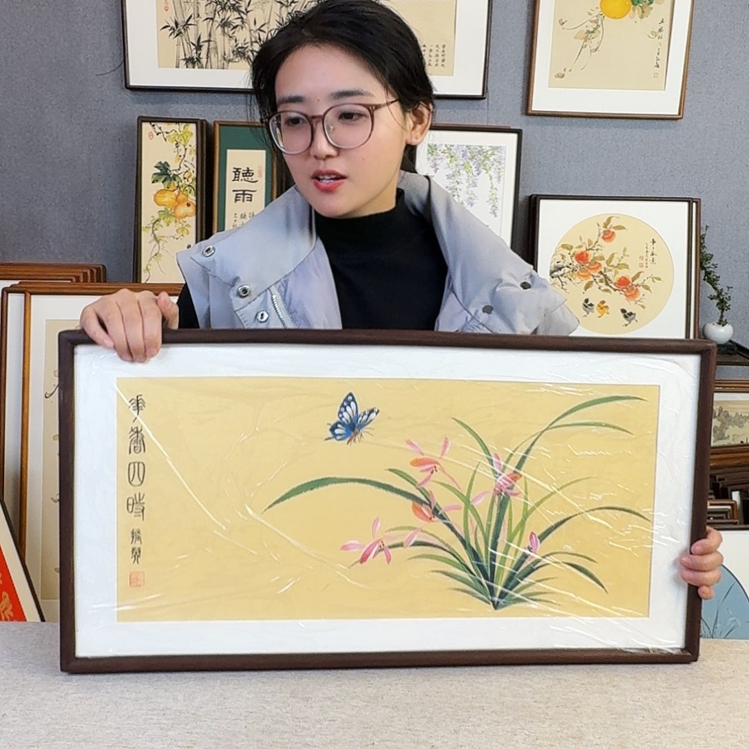国画手绘带框尺寸： 36*69