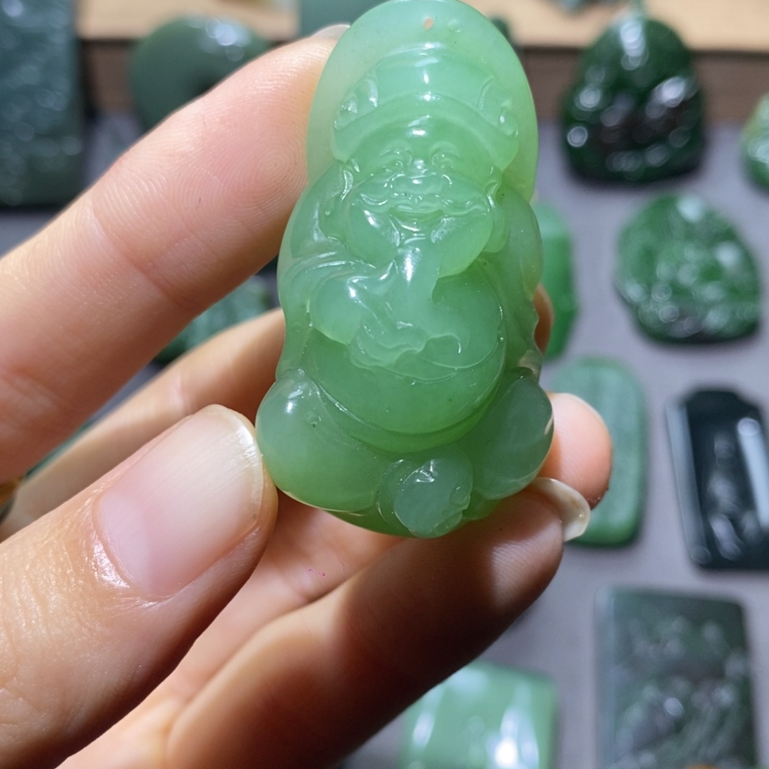 未镶嵌和田玉挂件