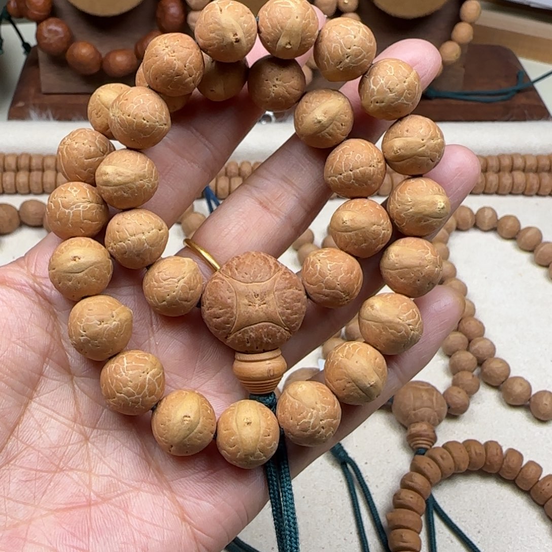 凤眼菩提吊坠12.5手持麻雀