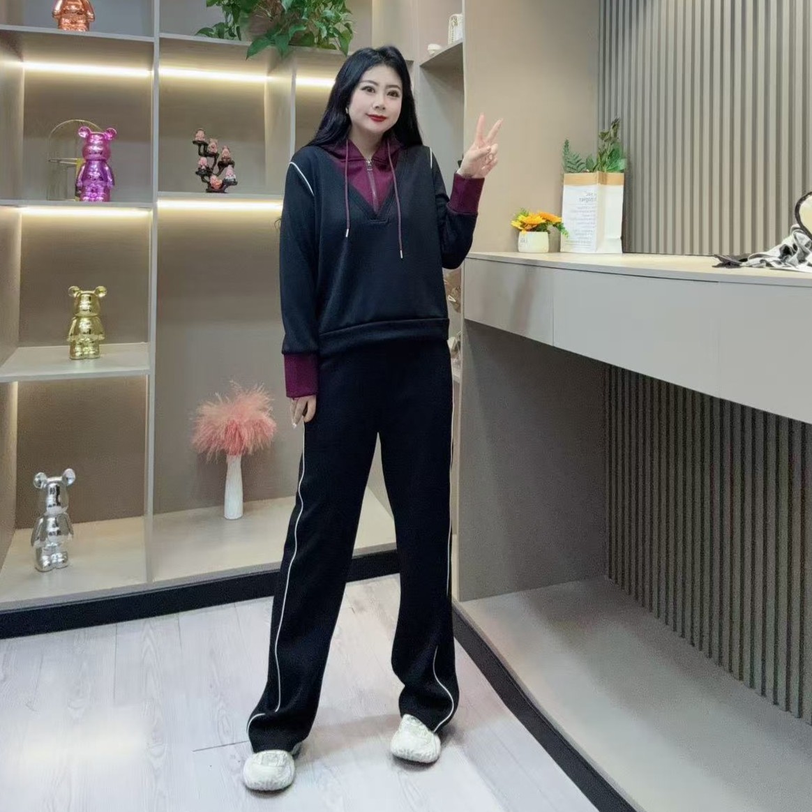 冬季加绒套装-玲 8133时尚潮流连帽休闲设计款胖MM大码女装新款